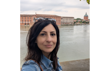 Tijana Milev Tijana Milev, Sales Coordinator